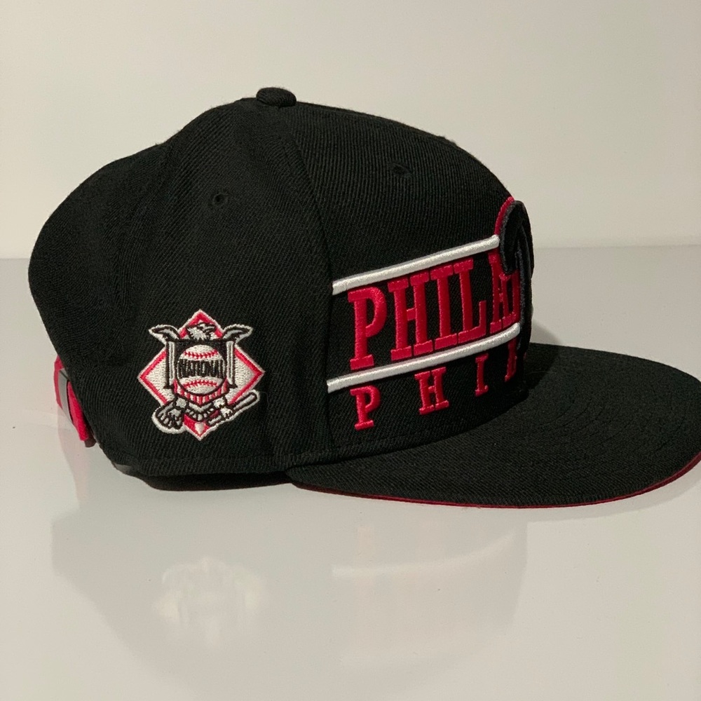 New Era Phillies Strapback - Picture 4 of 4